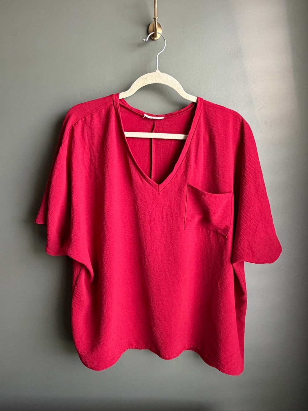 eesome Crimson V-Neck Pocket Tunic